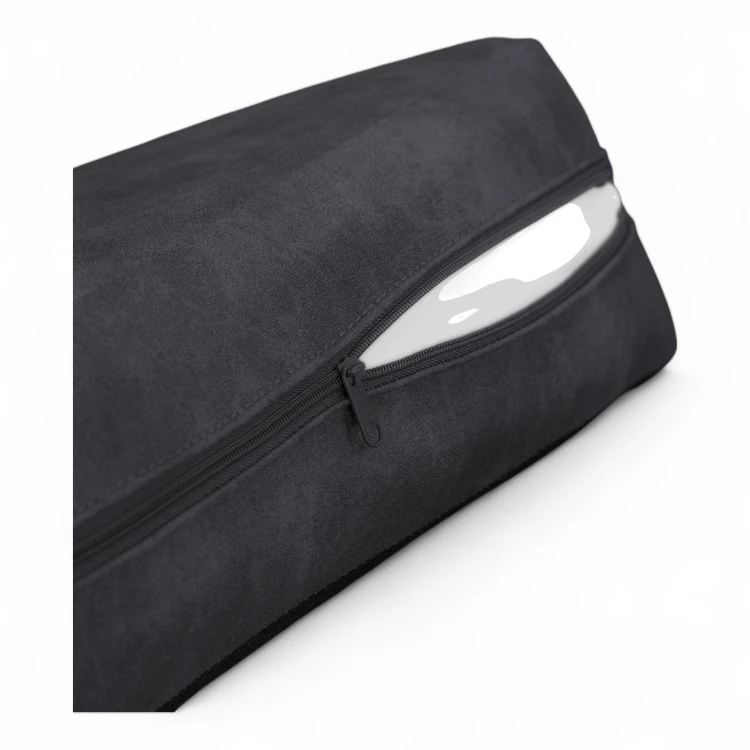 Oakland Sofa - Image 17