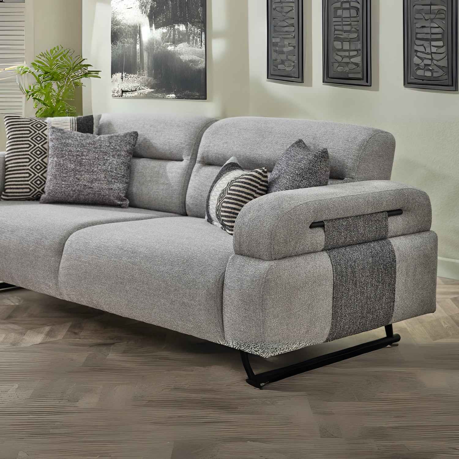 Berlin Sofa - Image 15