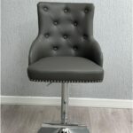 majistics breakfast stools