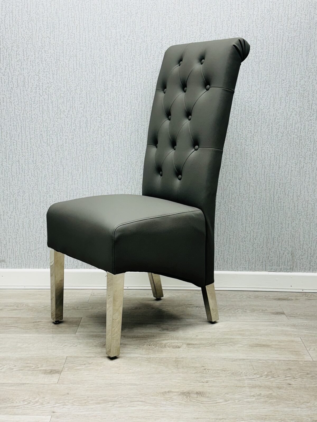 valentino chair pu leather grey