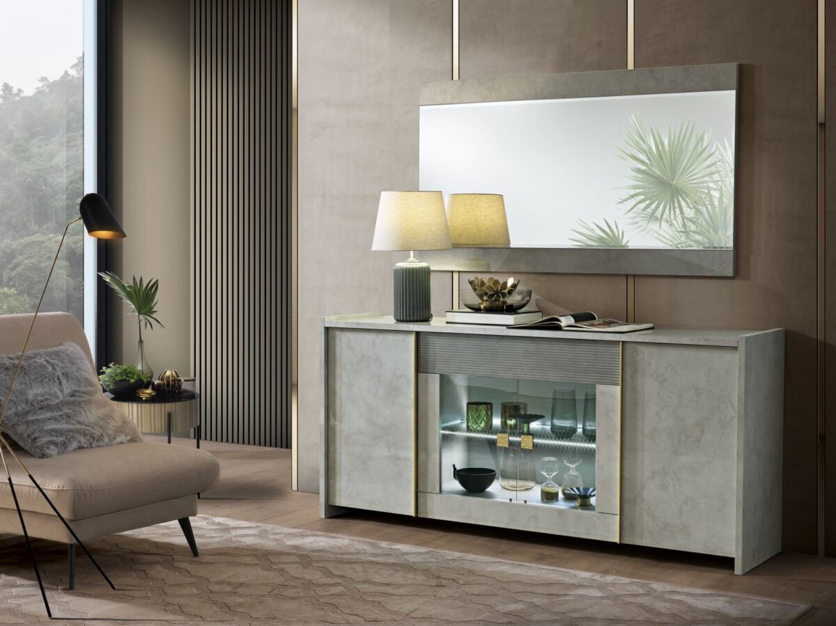 sole 4 door sideboard