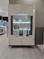 felix 2 door vitrine